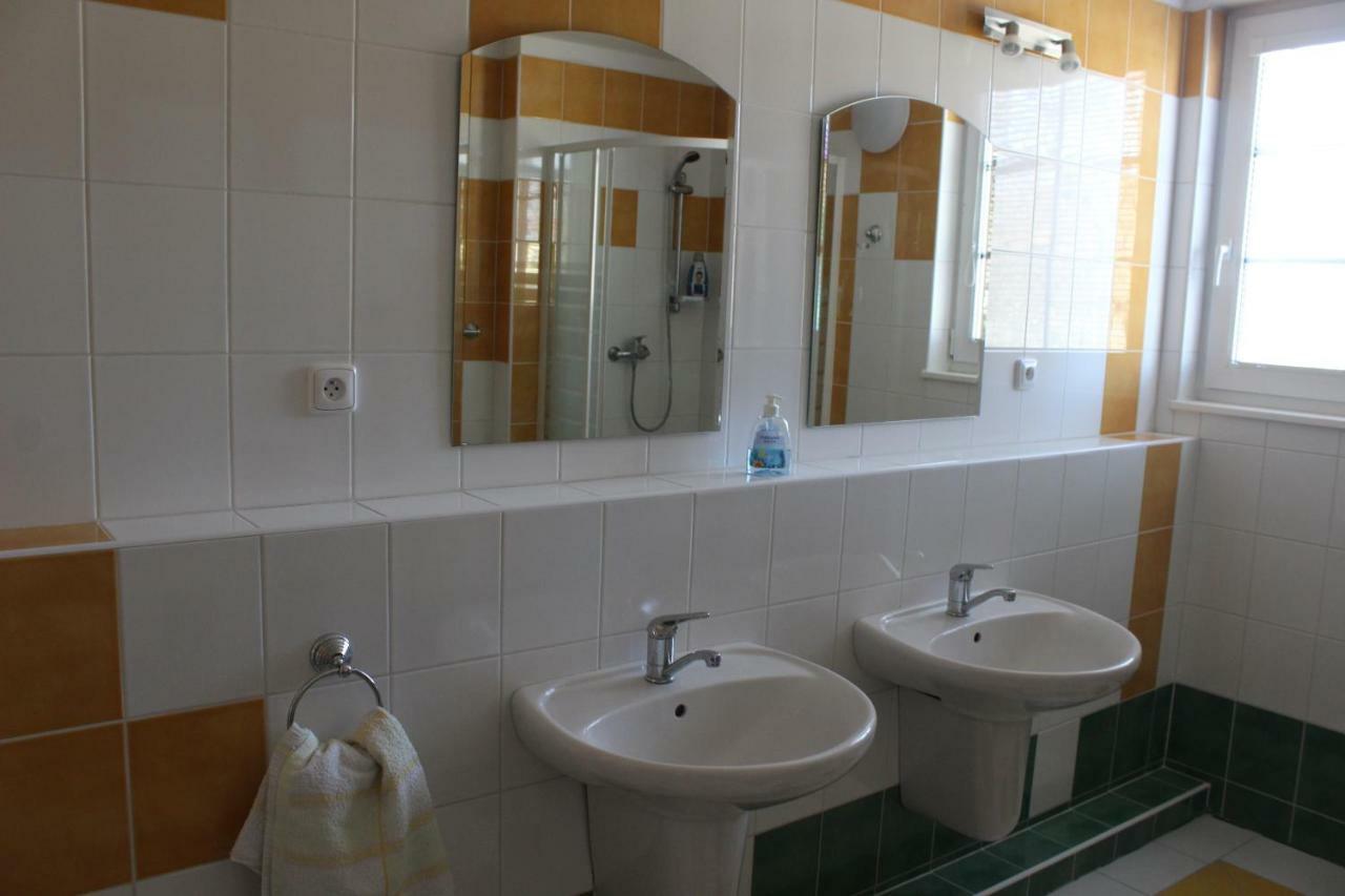 Apartmán V Podskalí Hluboká nad Vltavou Exterior foto